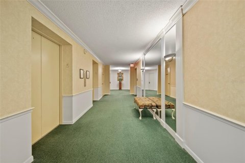 Снять в аренду кондоминиум в Тампа, Флорида 4 комнаты, 111.58м2, № 1673041 - фото 5