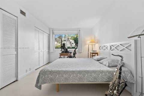 Купить кондоминиум в Ки-Бискейн, Флорида 3 спальни, 102.19м2, № 1934348 - фото 17