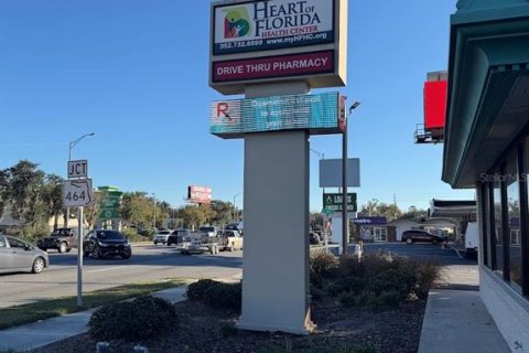 Immobilier commercial à louer à Ocala, Floride: 253.99 m2 № 2103967 - photo 7