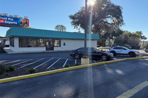 Immobilier commercial à louer à Ocala, Floride: 253.99 m2 № 2103967 - photo 3