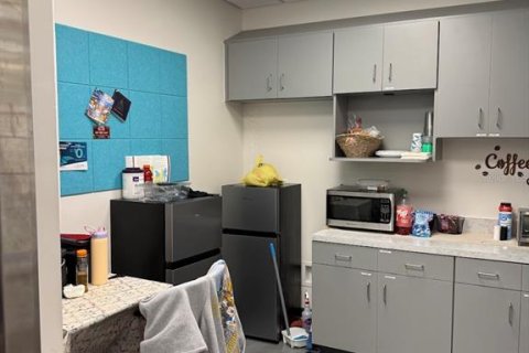 Immobilier commercial à louer à Ocala, Floride: 253.99 m2 № 2103967 - photo 22