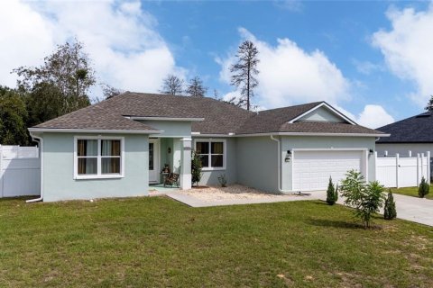 Casa en venta en Ocala, Florida, 4 dormitorios, 186.27 m2 № 1914208 - foto 1