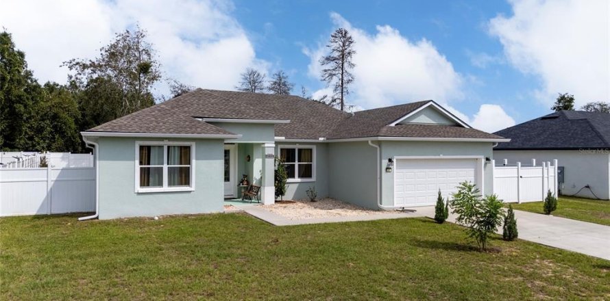 Casa en Ocala, Florida 4 dormitorios, 186.27 m2 № 1914208