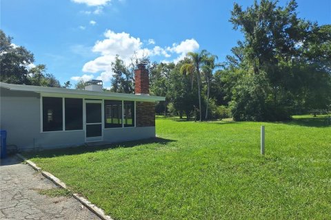 Villa ou maison à louer à Odessa, Floride: 3 chambres, 173.17 m2 № 2295035 - photo 4