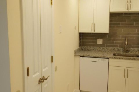 Copropriété à louer à Stuart, Floride: 2 chambres, 81.29 m2 № 2174176 - photo 5
