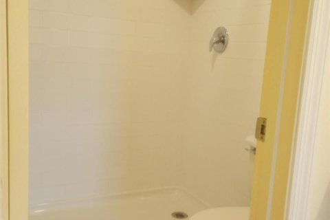 Copropriété à louer à Stuart, Floride: 2 chambres, 81.29 m2 № 2174176 - photo 13