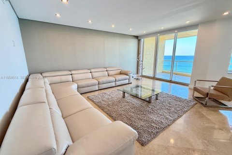 Copropriété à vendre à Fort Lauderdale, Floride: 3 chambres, 201.78 m2 № 2174451 - photo 6