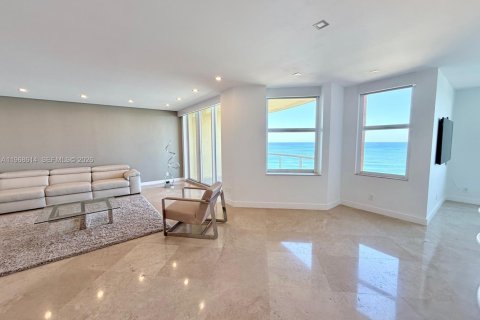 Copropriété à vendre à Fort Lauderdale, Floride: 3 chambres, 201.78 m2 № 2174451 - photo 5