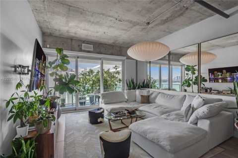 Condo à Miami Beach, Floride, 1 chambre  № 2278703
