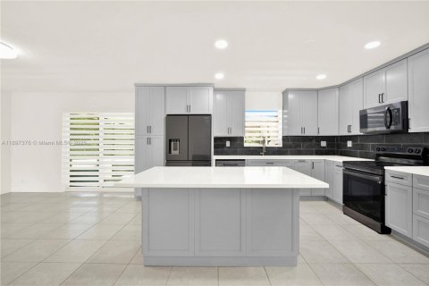 Villa ou maison à vendre à Homestead, Floride: 3 chambres, 147.99 m2 № 1948808 - photo 9