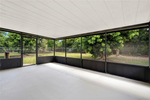 Villa ou maison à vendre à Homestead, Floride: 3 chambres, 147.99 m2 № 1948808 - photo 23