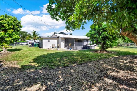 Villa ou maison à vendre à Homestead, Floride: 3 chambres, 147.99 m2 № 1948808 - photo 25