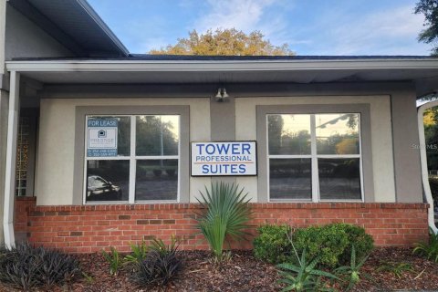 Commercial property in Gainesville, Florida 196.02 sq.m. № 2285265 - photo 2