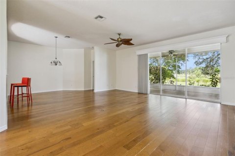 Villa ou maison à vendre à Leesburg, Floride: 3 chambres, 173.17 m2 № 2405461 - photo 11
