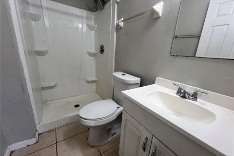 Commercial property in Lehigh Acres, Florida 4 bedrooms, 153.66 sq.m. № 1732533 - photo 7