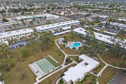 Condo in Port Charlotte, Florida, 2 bedrooms  № 1909227 - photo 30