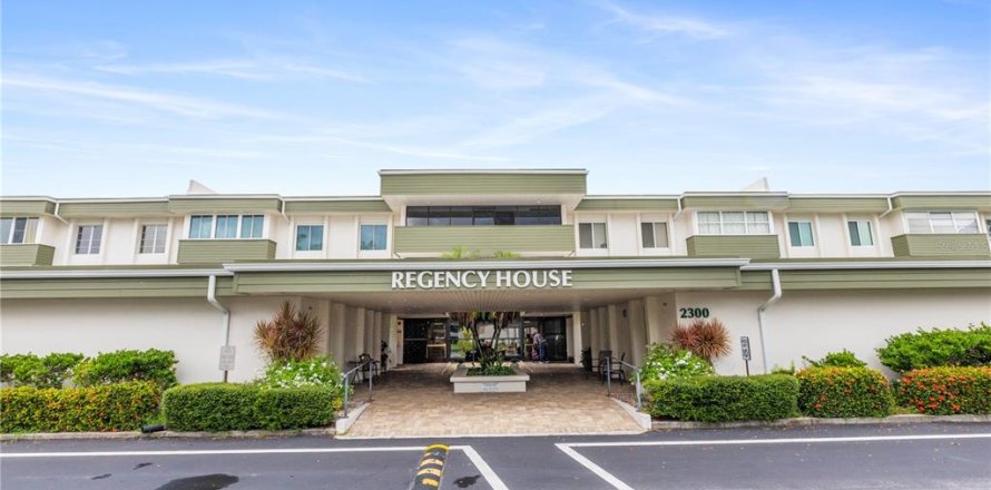 Condo in Port Charlotte, Florida, 2 bedrooms  № 1909227