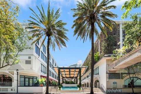 Condo in Miami, Florida, 3 bedrooms № 2075258 - photo 19