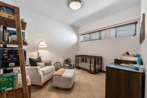 Condo in Miami, Florida, 3 bedrooms № 2075258 - photo 10