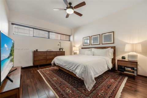 Condo in Miami, Florida, 3 bedrooms № 2075258 - photo 11