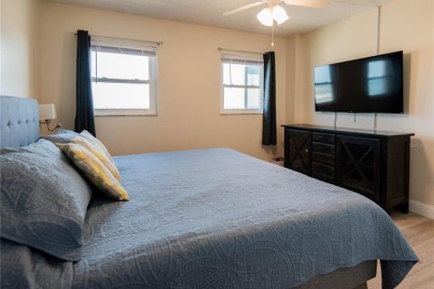 Condominio en venta en Venice, Florida, 2 dormitorios, 80.55 m2 № 1721444 - foto 13