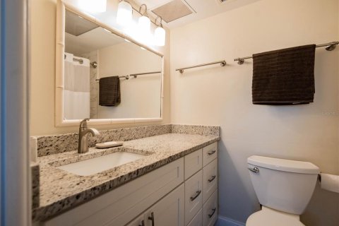 Condominio en venta en Venice, Florida, 2 dormitorios, 80.55 m2 № 1721444 - foto 14