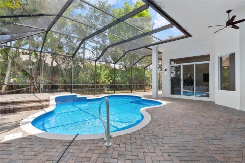 House in Lake Worth, Florida 3 bedrooms, 226.68 sq.m. № 1890364 - photo 24