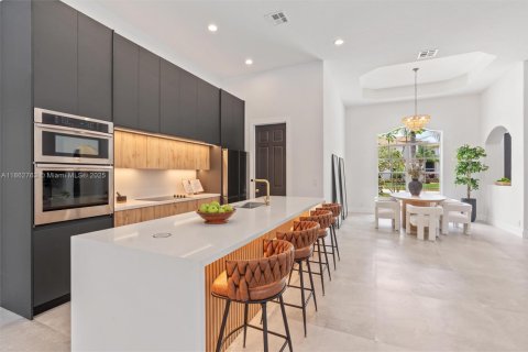 House in Lake Worth, Florida 3 bedrooms, 226.68 sq.m. № 1890364 - photo 9
