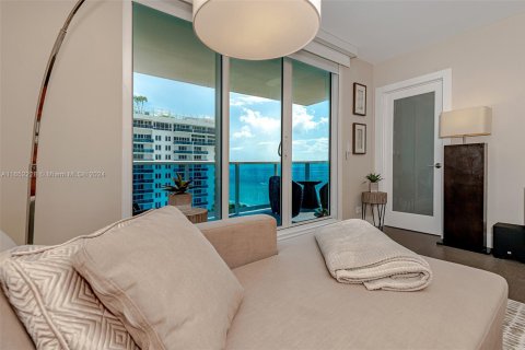 Condominio en alquiler en Miami Beach, Florida, 2 dormitorios, 89.19 m2 № 1345534 - foto 14