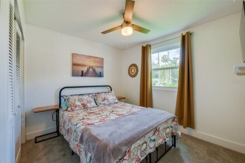 House in Daytona Beach, Florida 3 bedrooms, 175.03 sq.m. № 1858109 - photo 20