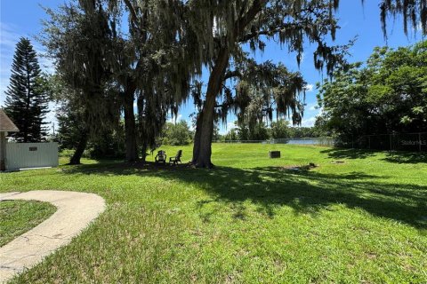 Duplex in Orlando, Florida 2 bedrooms, 98.1 sq.m. № 1917473 - photo 2
