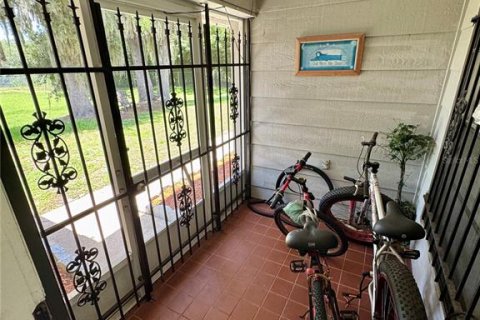 Duplex in Orlando, Florida 2 bedrooms, 98.1 sq.m. № 1917473 - photo 6