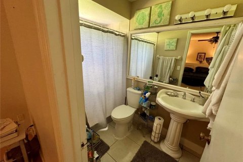 Duplex in Orlando, Florida 2 bedrooms, 98.1 sq.m. № 1917473 - photo 10