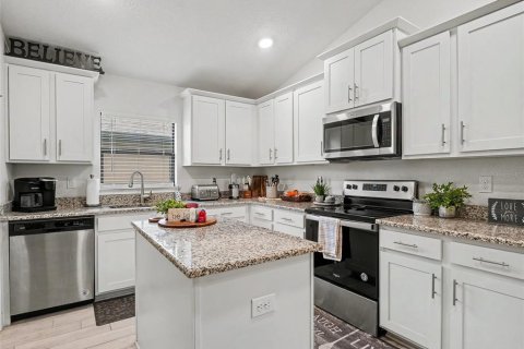 House in Parrish, Florida 4 bedrooms, 203.55 sq.m. № 2142855 - photo 11