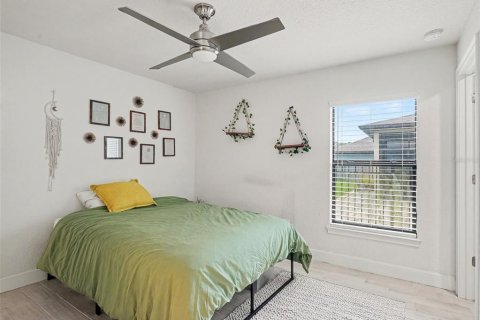 House in Parrish, Florida 4 bedrooms, 203.55 sq.m. № 2142855 - photo 18