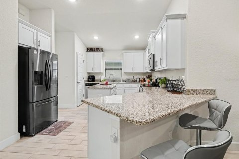House in Parrish, Florida 4 bedrooms, 203.55 sq.m. № 2142855 - photo 9