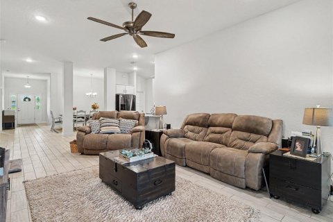 House in Parrish, Florida 4 bedrooms, 203.55 sq.m. № 2142855 - photo 6