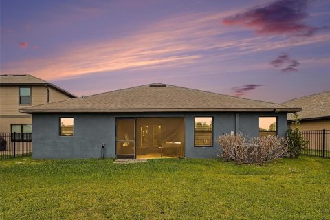 House in Parrish, Florida 4 bedrooms, 203.55 sq.m. № 2142855 - photo 27