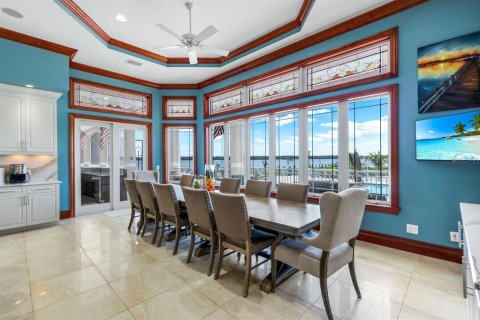 House in Englewood, Florida 6 bedrooms, 1188.13 sq.m. № 1911773 - photo 22