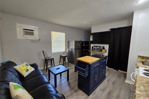 Appartement à louer à Sarasota, Floride: 1 chambre, 74.32 m2 № 2415258 - photo 8