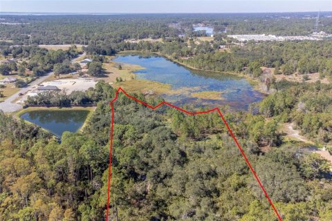 Land in Osteen, Florida № 1637950 - photo 1