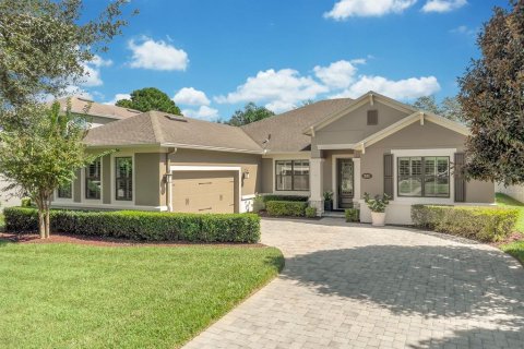 Villa ou maison à Sanford, Floride 4 chambres, 252.6 m2 № 2417076
