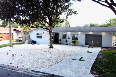 Villa ou maison à vendre à Clearwater, Floride: 3 chambres, 133.5 m2 № 1916792 - photo 1