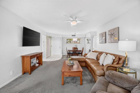 Copropriété à vendre à Boynton Beach, Floride: 2 chambres, 113.71 m2 № 2174292 - photo 25