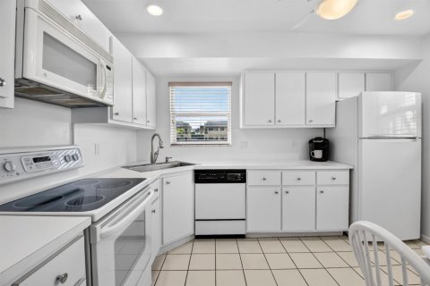 Copropriété à vendre à Boynton Beach, Floride: 2 chambres, 113.71 m2 № 2174292 - photo 15
