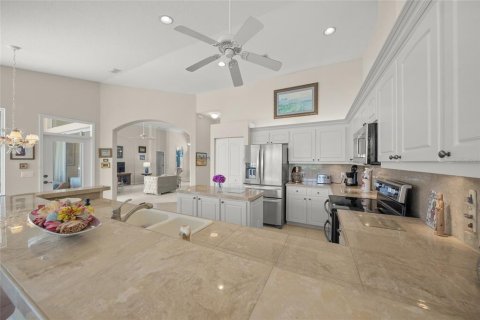 House in Sarasota, Florida 3 bedrooms, 217.21 sq.m. № 1810212 - photo 20
