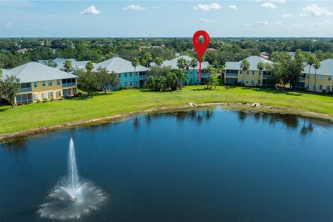Condo in Punta Gorda, Florida, 3 bedrooms  № 2334057 - photo 8
