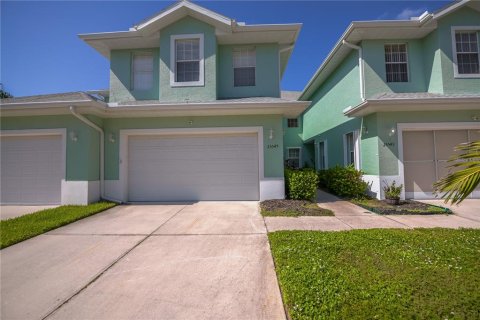 Condo in Punta Gorda, Florida, 3 bedrooms  № 2334057 - photo 2