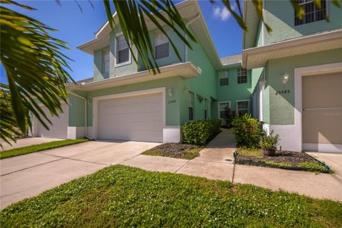 Condo in Punta Gorda, Florida, 3 bedrooms  № 2334057 - photo 9