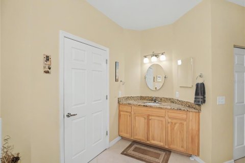 Condo in Punta Gorda, Florida, 3 bedrooms  № 2334057 - photo 28